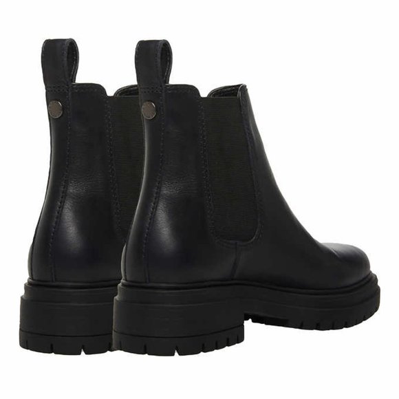 NEW Steve Madden Women's Leather Chelsea Boot - Picture 5 of 10